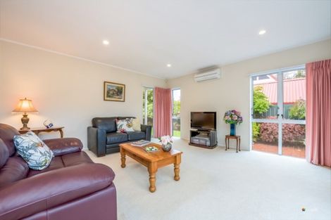 Photo of property in 33 Brunswick Street, Hutt Central, Lower Hutt, 5010