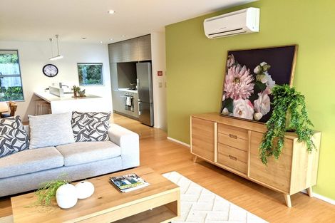 Photo of property in 54 Saddleback Grove, Karori, Wellington, 6012