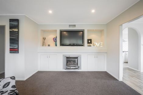 Photo of property in 67 Omapere Street, Whitby, Porirua, 5024