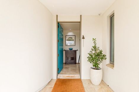 Photo of property in 2536 State Highway 50, Roys Hill, Hastings, 4175