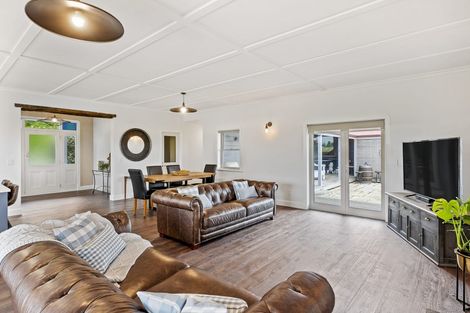 Photo of property in 225 Te Horo Hautere Cross Road, Hautere, Otaki, 5582