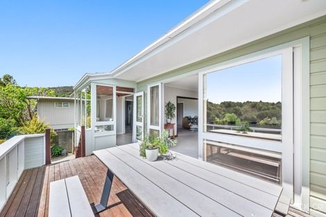 Photo of property in 11 Chichester Drive, Pinehaven, Upper Hutt, 5019