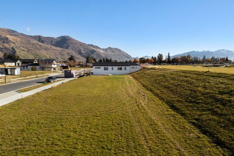Photo of property in 51 Avalon Station Drive, Wanaka, 9305