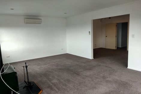 Photo of property in 79 Garton Drive, Massey, Auckland, 0614