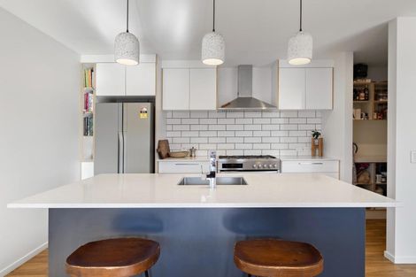 Photo of property in 32 Stratford Drive, Mount Pisa, Cromwell, 9383