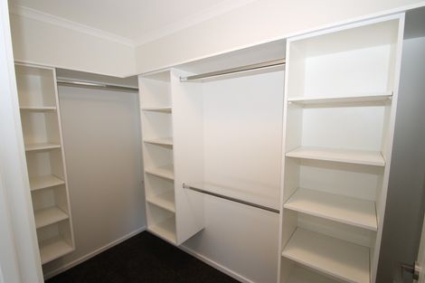 Photo of property in 33 Silver Springs Boulevard, Mosgiel, 9024