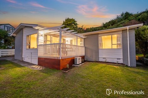 Photo of property in 13 Christchurch Crescent, Kelson, Lower Hutt, 5010