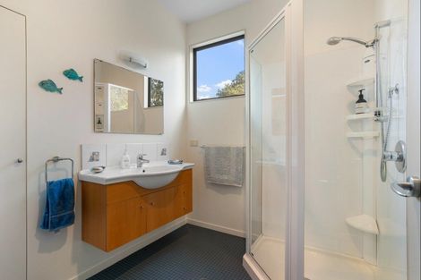 Photo of property in 21 Manuka Drive, Whangamata, 3691