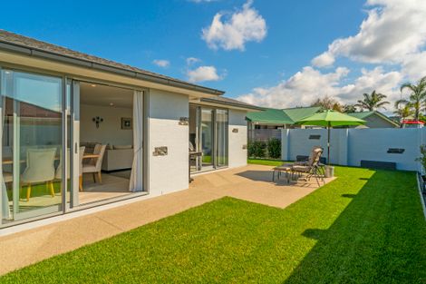 Photo of property in 25 Springbok Avenue, Whitianga, 3510
