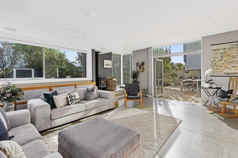 Photo of property in 5 Boardwalk Lane, Seatoun, Wellington, 6022