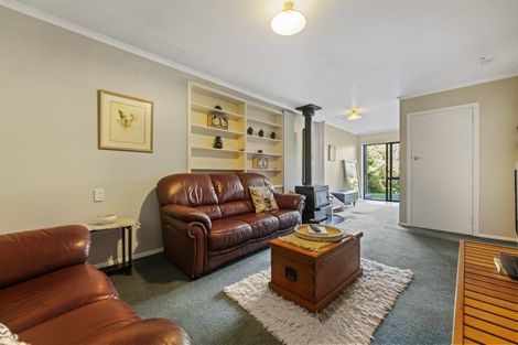 Photo of property in 12 Pioneer Crescent, Helensburgh, Dunedin, 9010