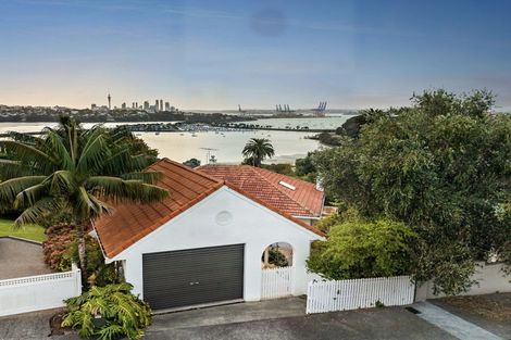Photo of property in 36 Ngaiwi Street, Orakei, Auckland, 1071
