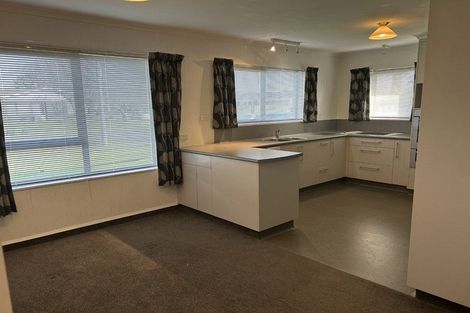 Photo of property in 18 Mckeefry Avenue, Greenmeadows, Napier, 4112