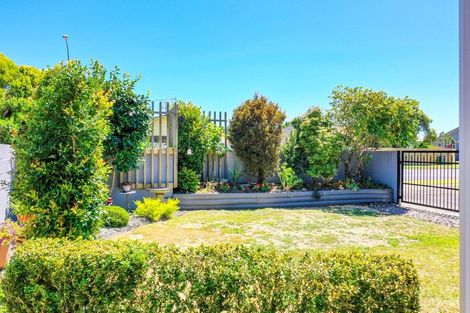 Photo of property in 2/77 Goulstone Road, Whakatane, 3120