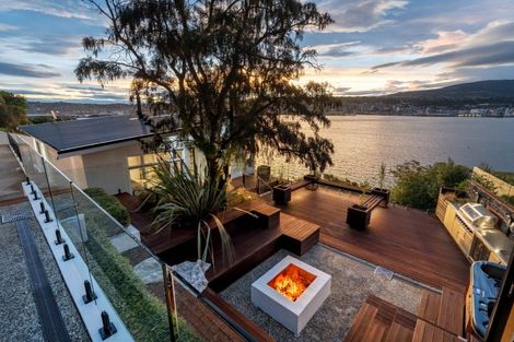 Photo of property in 132 Portobello Road, Vauxhall, Dunedin, 9013