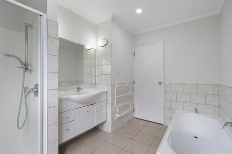 Photo of property in 426 Featherston Street, Palmerston North, 4414