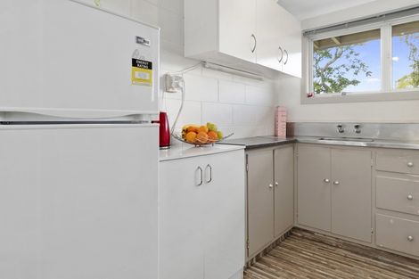 Photo of property in 22 Kingswood Road, Brookfield, Tauranga, 3110