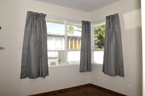 Photo of property in 8 Nogat Avenue, Papatoetoe, Auckland, 2024