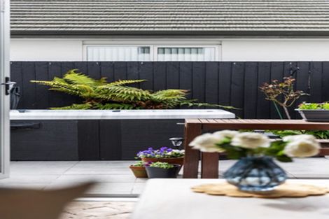 Photo of property in 105a Bishop Street, St Albans, Christchurch, 8014