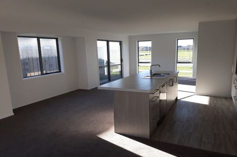 Photo of property in 26 Broadway Parade, Rolleston, 7615