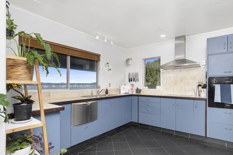 Photo of property in 54 The Esplanade, Omokoroa, 3114