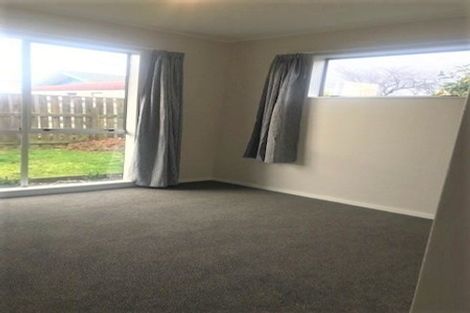 Photo of property in 13 Balmoral Street, Levin, 5510