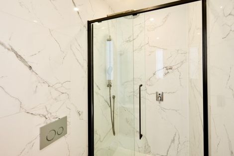 Photo of property in 25 Newman Terrace, Thorndon, Wellington, 6011