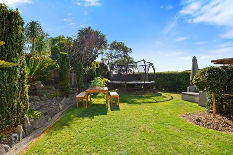 Photo of property in 4 Willow Place, Whalers Gate, New Plymouth, 4310
