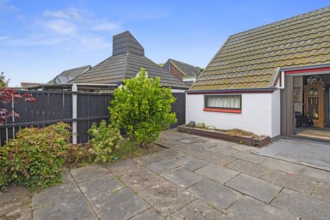 Photo of property in Peerswick Court, 43b Waimairi Road, Upper Riccarton, Christchurch, 8041