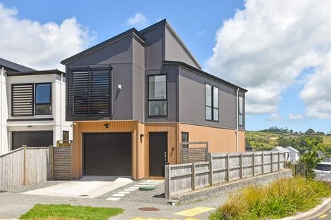 Photo of property in 120 Waekahu Road, Westgate, Auckland, 0814