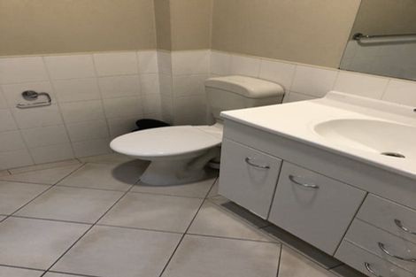 Photo of property in 3 Barnea Circle, Glen Eden, Auckland, 0602