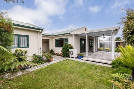 Photo of property in 199 Frimley Oaks, Frimley, Hastings, 4120