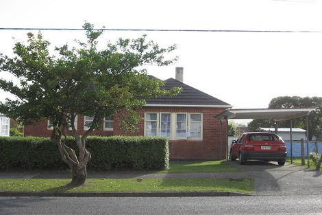 Photo of property in 4 Newcombe Street, Naenae, Lower Hutt, 5011