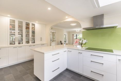 Photo of property in 114 Main Road South, Raumati Beach, Paraparaumu, 5032