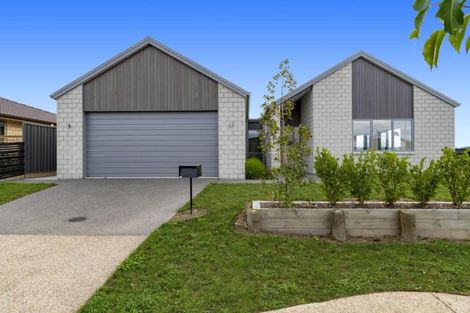 Photo of property in 10 Te Ranga Memorial Drive, Pyes Pa, Tauranga, 3112
