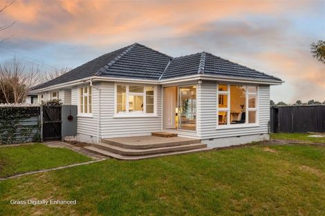 Photo of property in 55 Collingwood Street, New Brighton, Christchurch, 8061