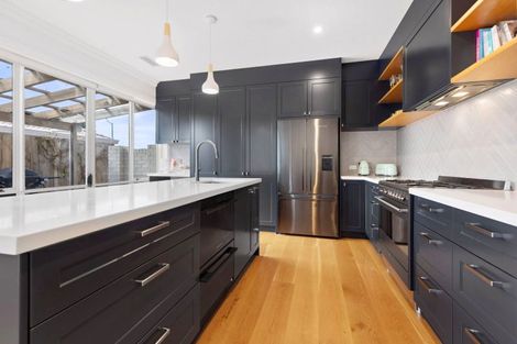 Photo of property in 24 Fahey Avenue, Mount Maunganui, 3116