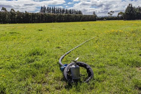 Photo of property in 124 Fishers Road, Loburn, Rangiora, 7473