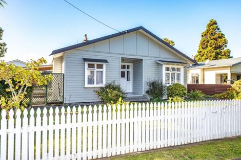 Photo of property in 3 Cavell Place, Gonville, Whanganui, 4501