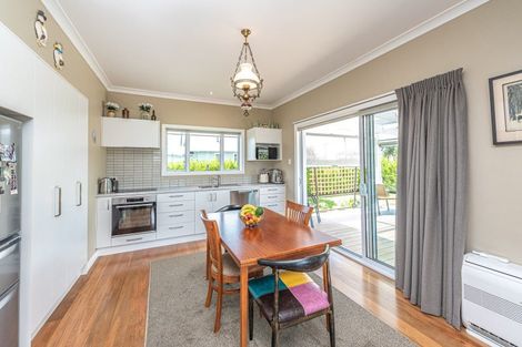 Photo of property in 12 Toro Street, Durie Hill, Whanganui, 4500