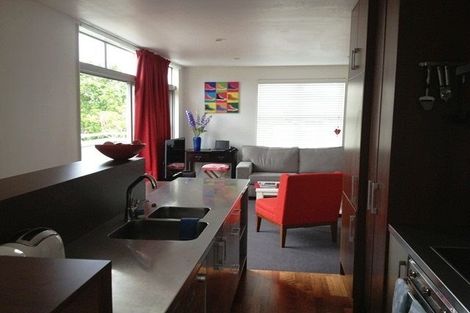 Photo of property in Habitat Apartments, 9/31 Byron Avenue, Takapuna, Auckland, 0622