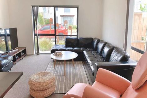 Photo of property in 37 Treestump Road, Takanini, 2112