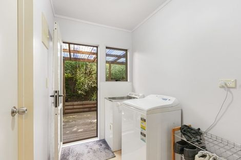 Photo of property in 43c Rawhiti Road, Manly, Whangaparaoa, 0930