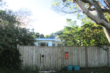 Photo of property in 10 Hinau Street, Eastbourne, Lower Hutt, 5013