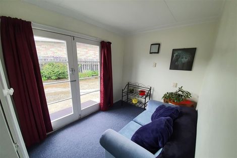 Photo of property in 37 Timaru Road, Waimate, 7924