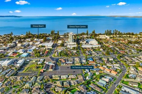 Photo of property in 14 Francis Skinner Place, Orewa, 0931