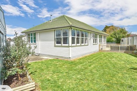 Photo of property in 33b Clyde Crescent, Roslyn, Palmerston North, 4414