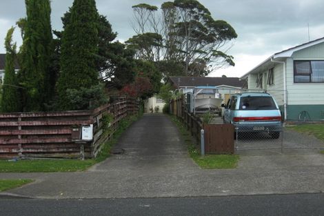 Photo of property in 1/43 John Walker Drive, Manurewa, Auckland, 2102