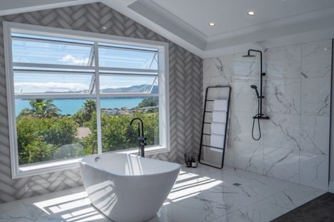 Photo of property in 5 Christine Drive, Coopers Beach, 0420