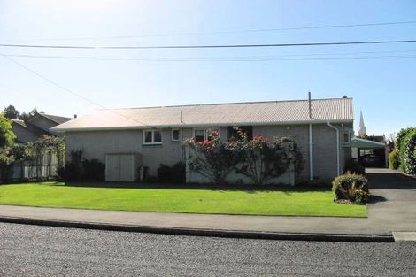 Photo of property in 21 Carston Street, Leeston, 7632